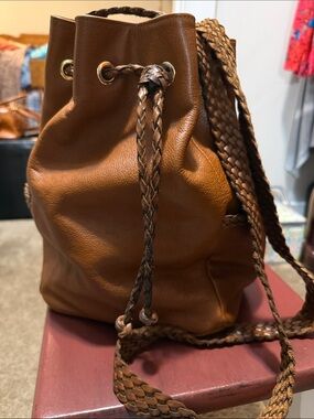 Vintage L.J.S. Collection Braided Drawstring Tan Leather Crossbody Bucket Bag